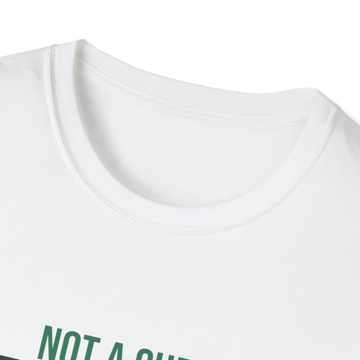 Not a Chef. Still in the Kitchen – Funny Kitchen T-Shirt